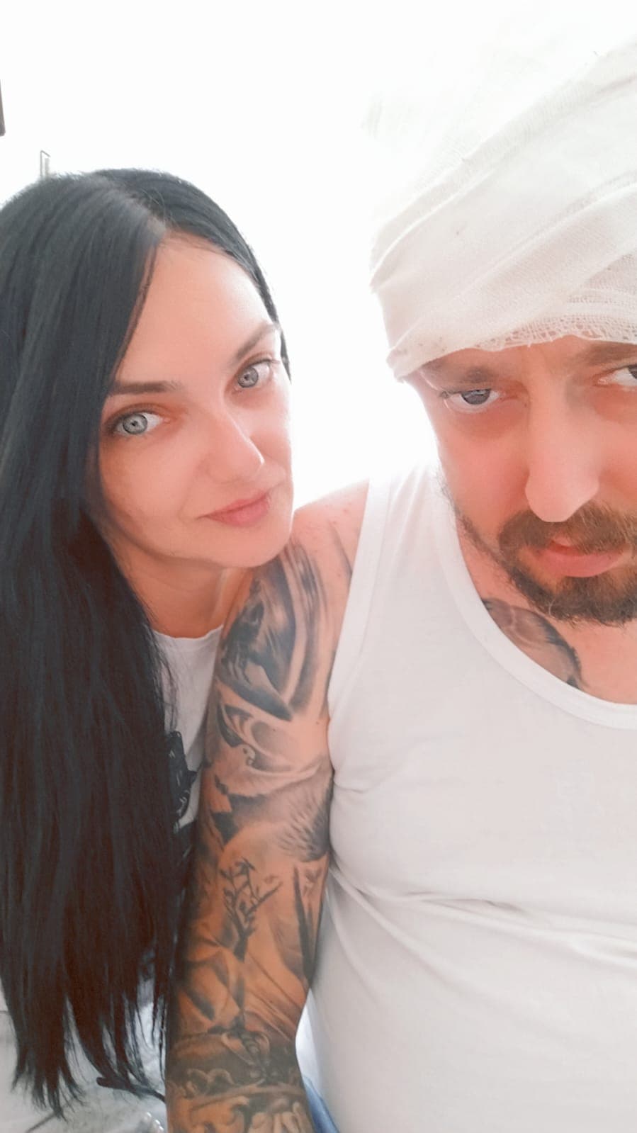 Bogdan și familia background